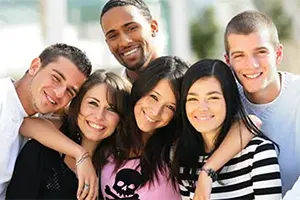 ÉTUDIANTS INTERNATIONAUX
